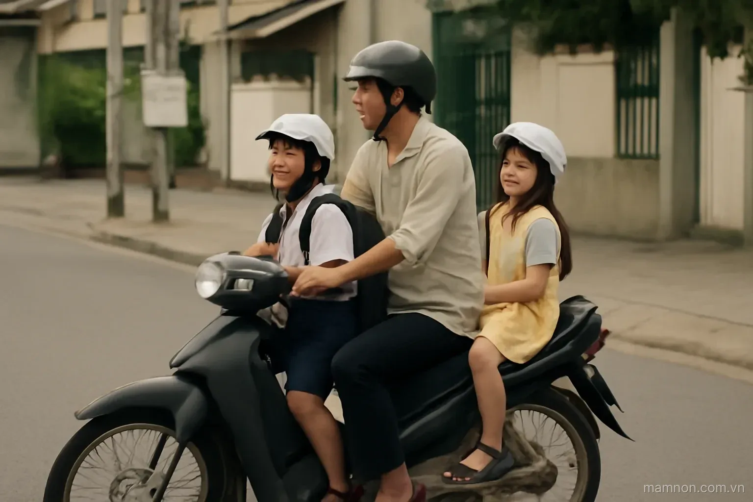 Hai con hai trường: sắp tuyến đưa đón cho chạy được cả năm