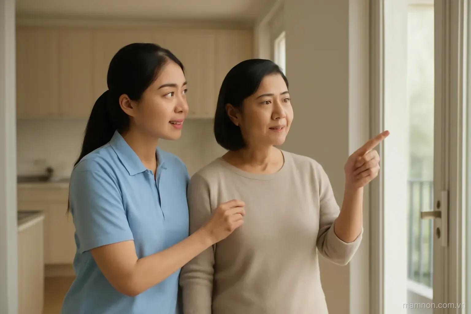 Thuê người trông con tại nhà: kiểm gì, dặn gì, theo dõi thế nào