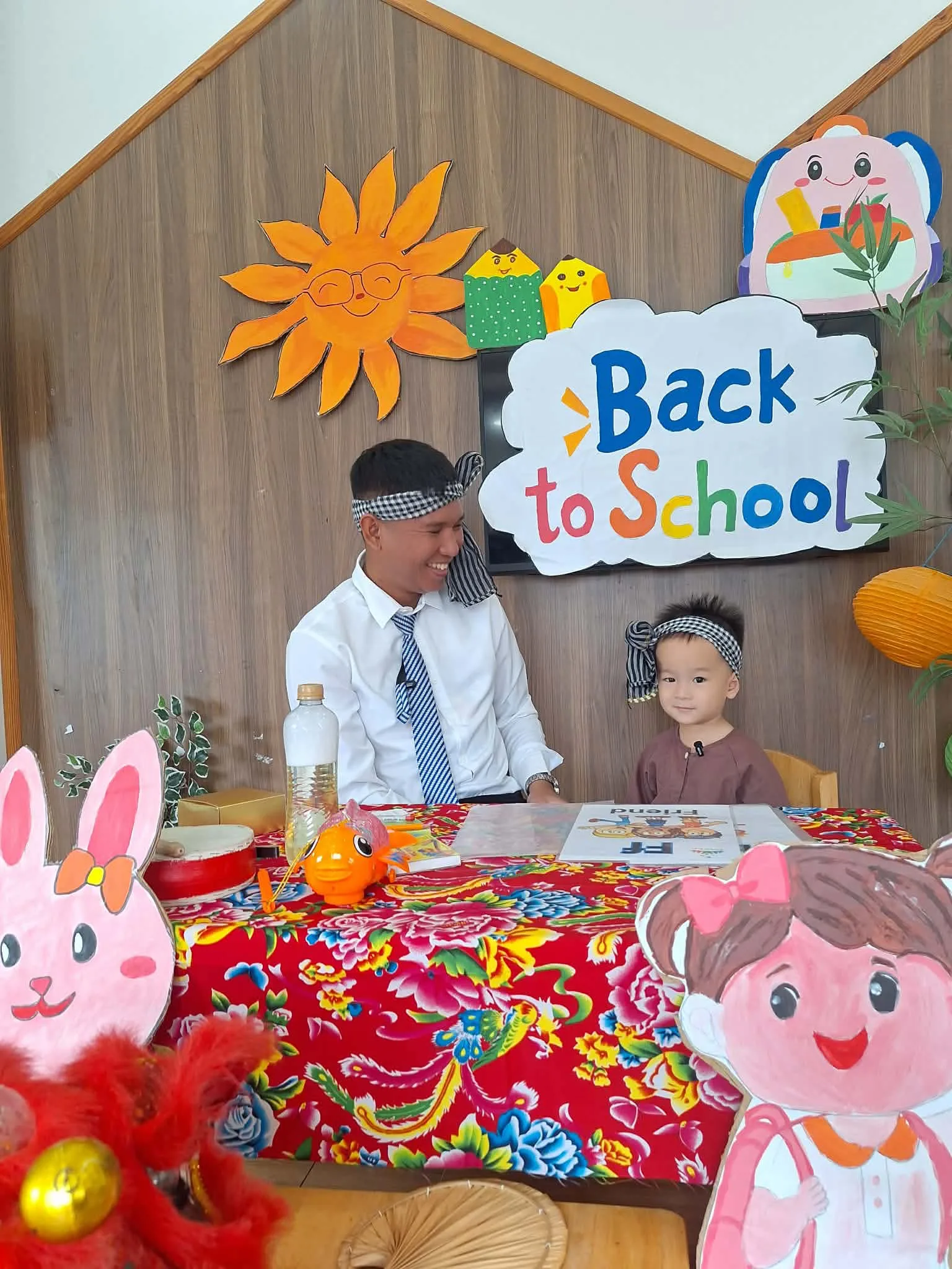 🌕🏮 ENGLISH TIME – BACK TO SCHOOL & MID-AUTUMN FESTIVAL! 🎒✨