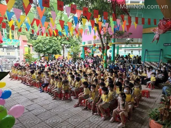 Trường Mầm Non Hoàng Yến