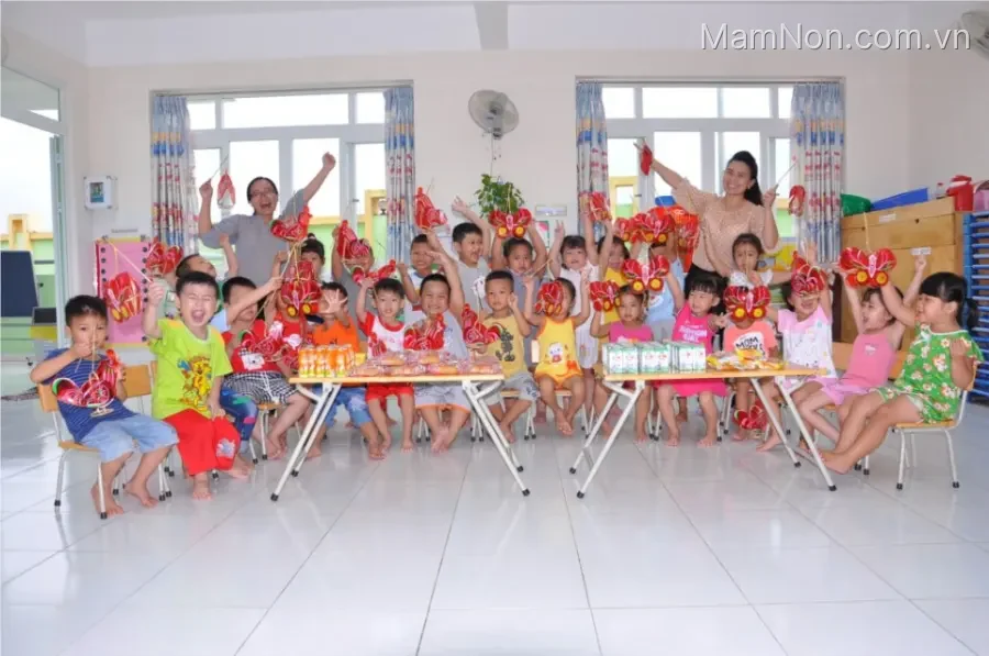 Trường Mầm Non Hoa Phượng
