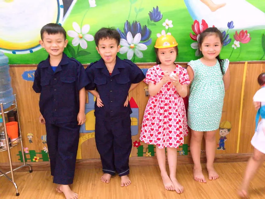 Trường mầm non Sunflower ( AVS)