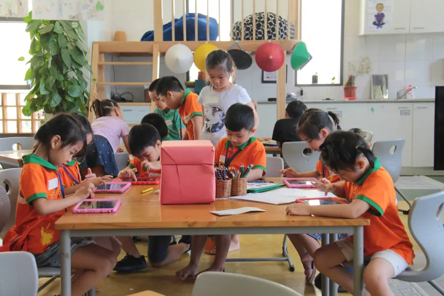 Trường mầm non Quốc tế Liên Hợp Quốc - United Nations International School of Ha Noi (UNIS Ha Noi)