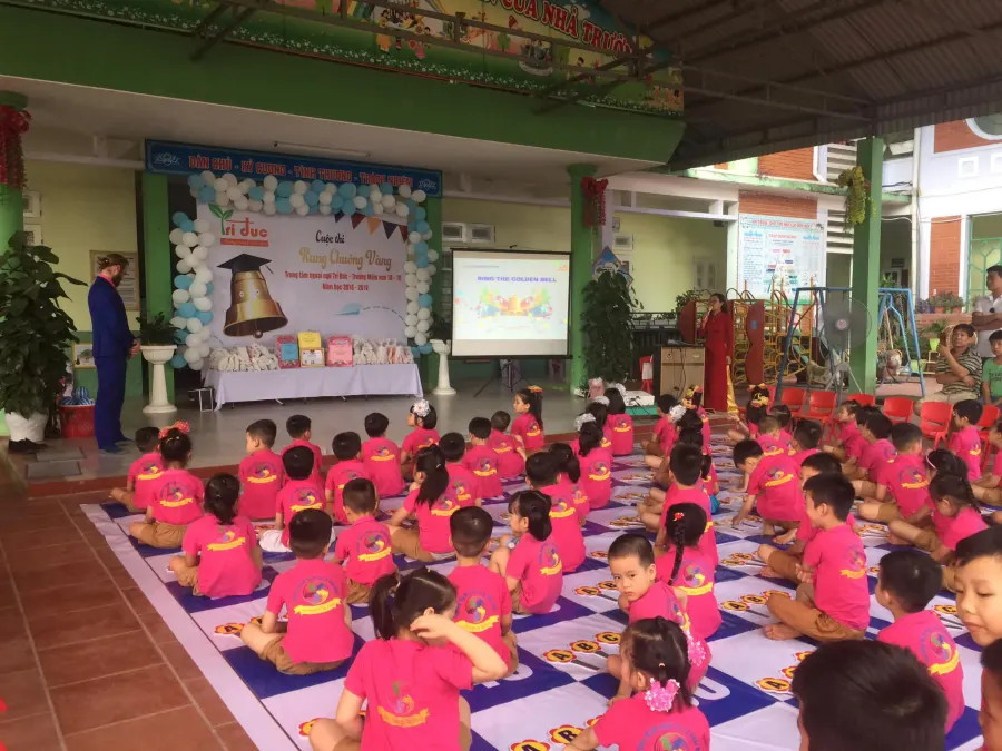 Trường mầm non 10-10