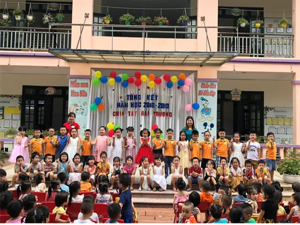 Trường mầm non Hoa Sữa