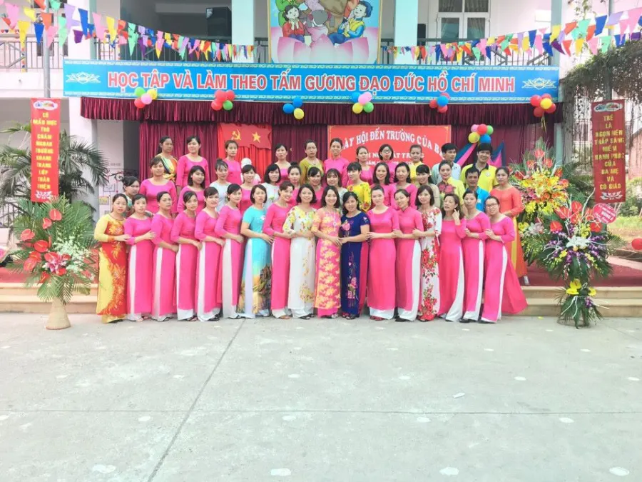 Trường mầm non Bát Tràng