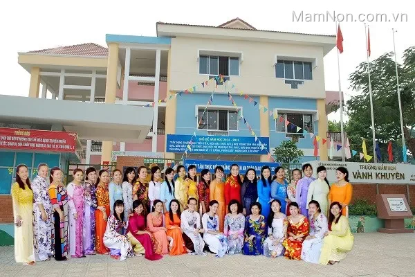 Trường mầm non Vành Khuyên