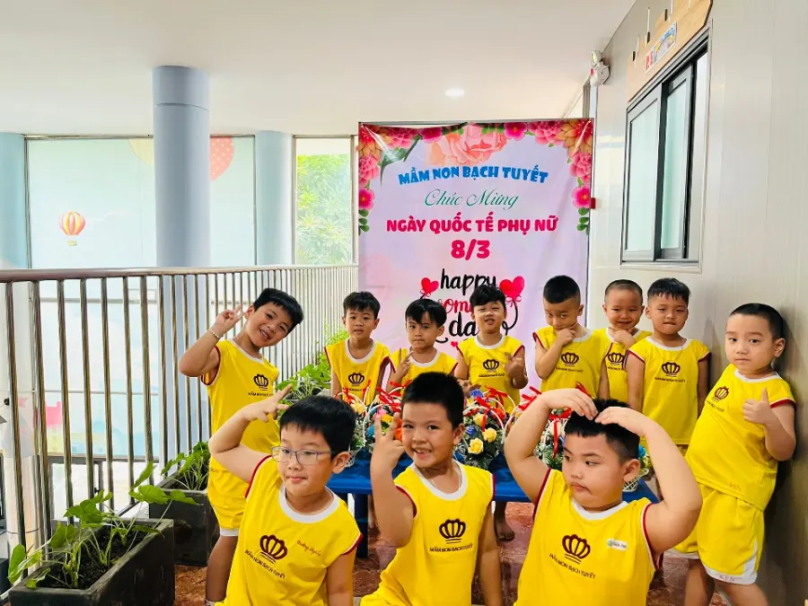 Mầm Non Bạch Tuyết