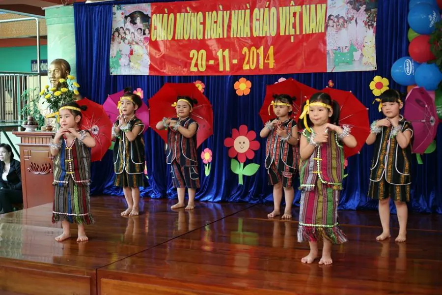 Trường mầm non Hoa Hồng