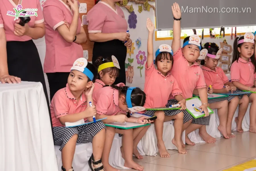 Trường Mầm Non Hoa Hồng Nhỏ