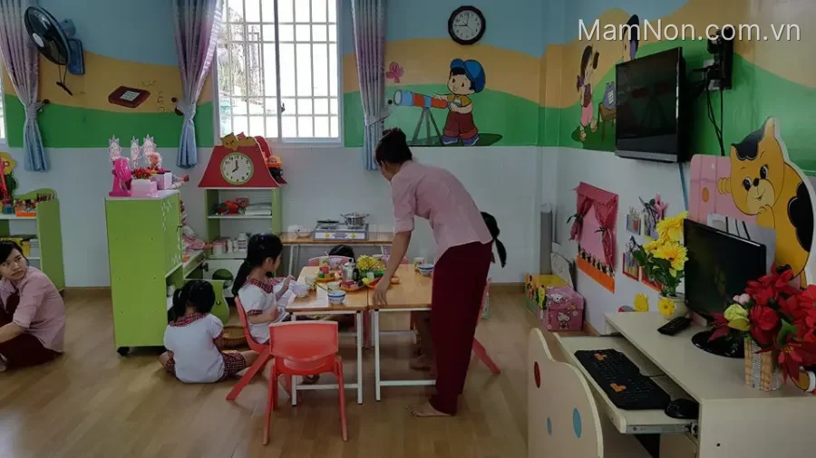 Trường mầm non Hoa Mai 2