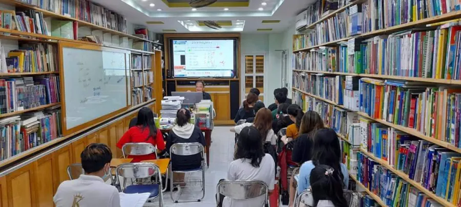 Trung tâm Anh ngữ TOEIC IELTS Thầy Nhân