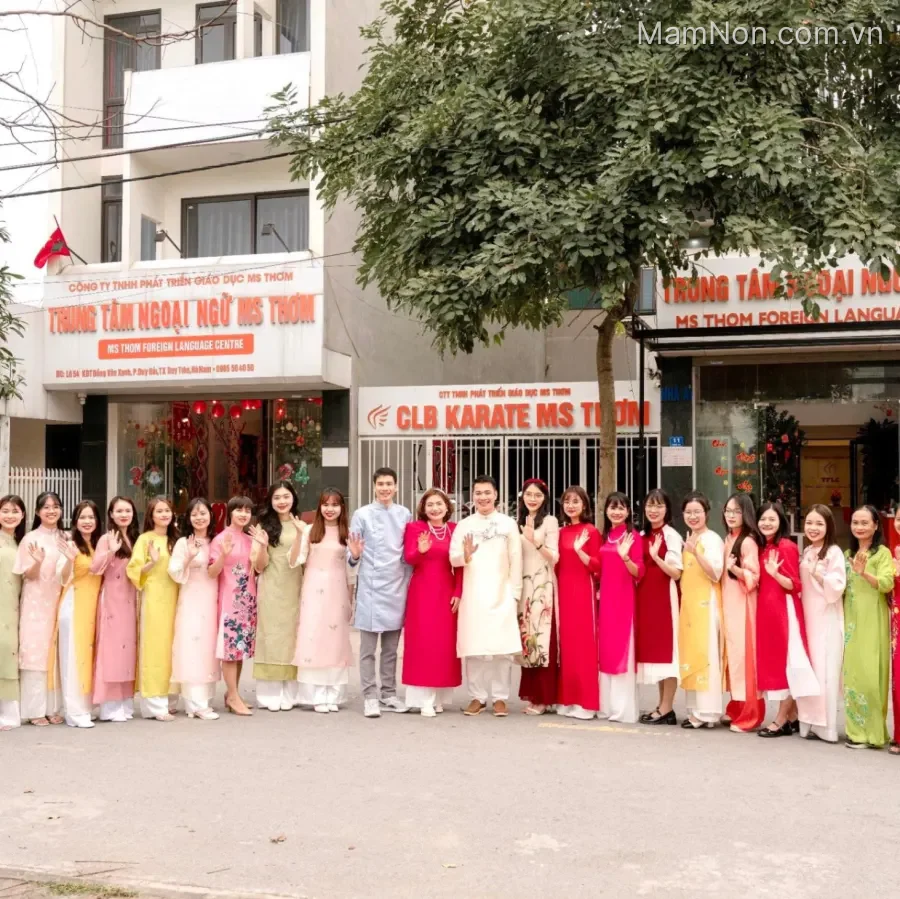 Trung tâm Ngoại ngữ Ms Thơm