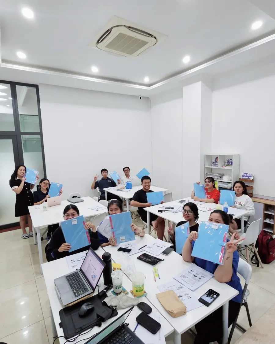 Trung tâm Anh ngữ Aurora English
