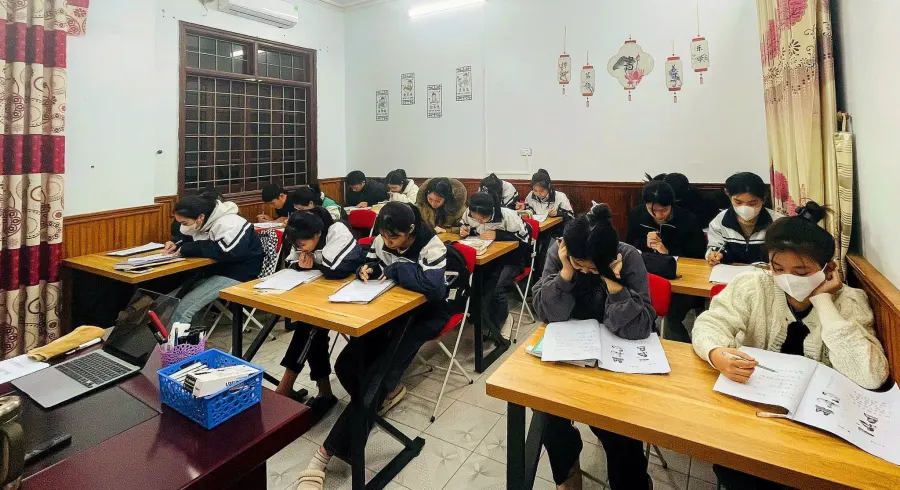 Trung tâm Tiếng Trung Thu Cúc HSK CS1