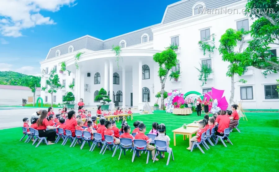 Trường mầm non Quốc tế Hoa Trạng Nguyên