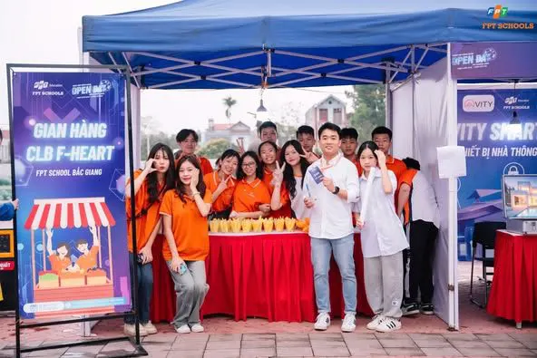 Trường Tiểu học, THCS và THPT FPT