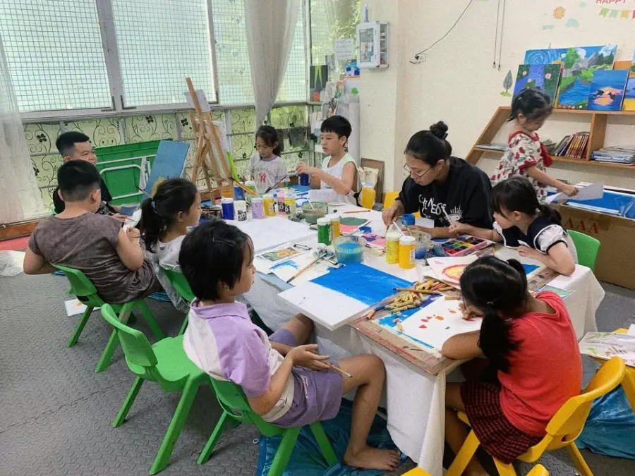 Lớp Dạy vẽ Rabbit Art Studio
