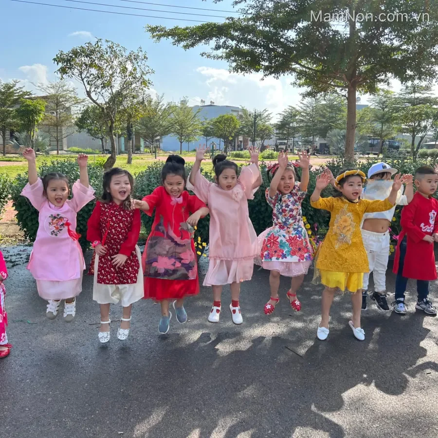 Trường Mầm non Tương Lai