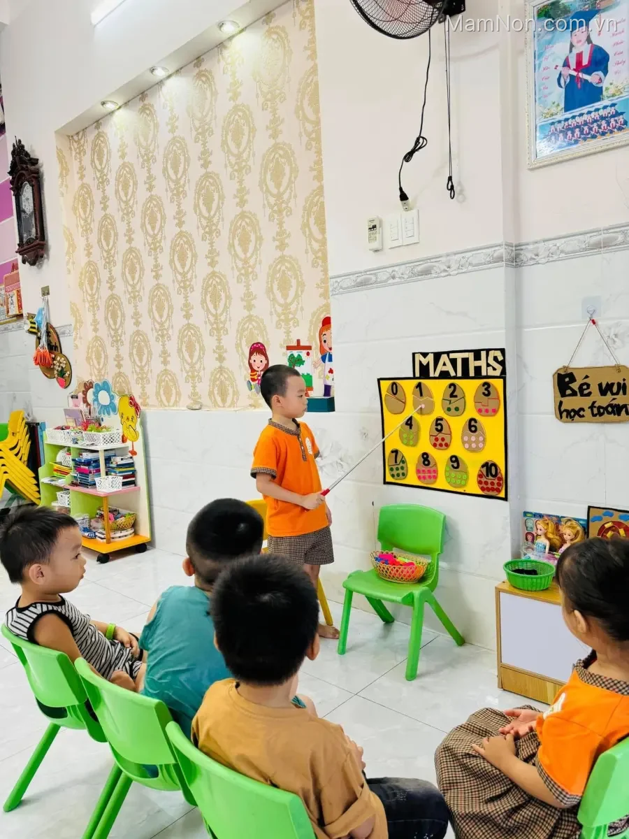 Lớp Mẫu Giáo Độc Lập Hoa Trà My