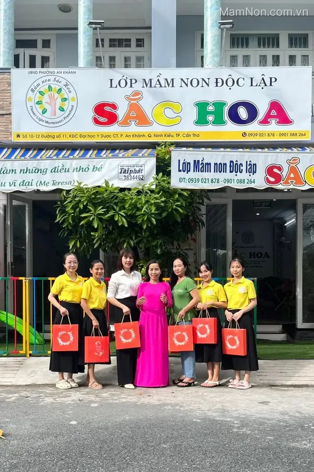 Trường Mầm non Sắc Hoa - Flower Light Montessori Preschool