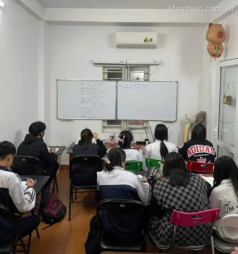 Trung tâm Toán Cô Bình