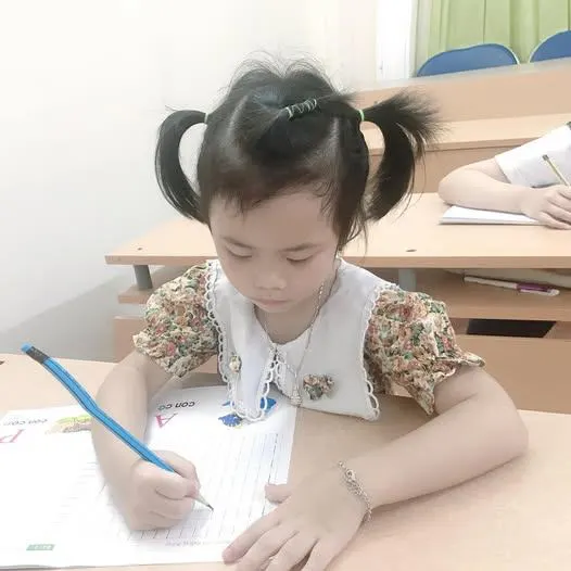 Lớp Luyện chữ đẹp KIMI