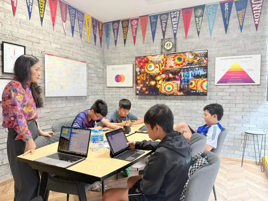 Trung tâm PAC Group - Academic Counseling & Career Advising