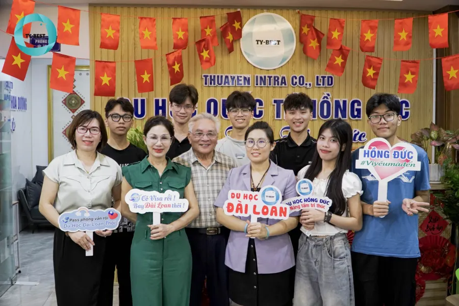 Trung tâm Du học Hồng Đức