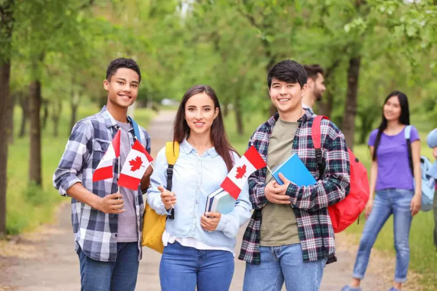 Trung tâm Du học, việc làm, và định cư Canada - Can Immigration Vietnam