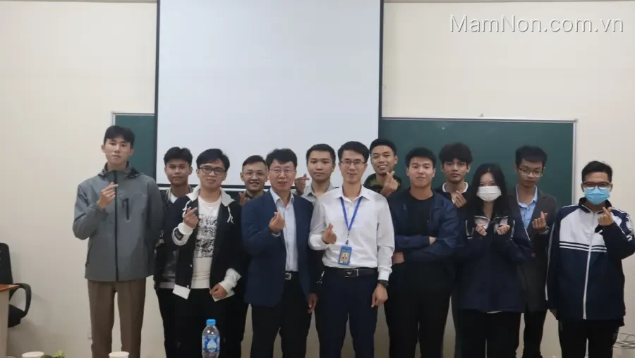 Trung tâm Leaders Edu