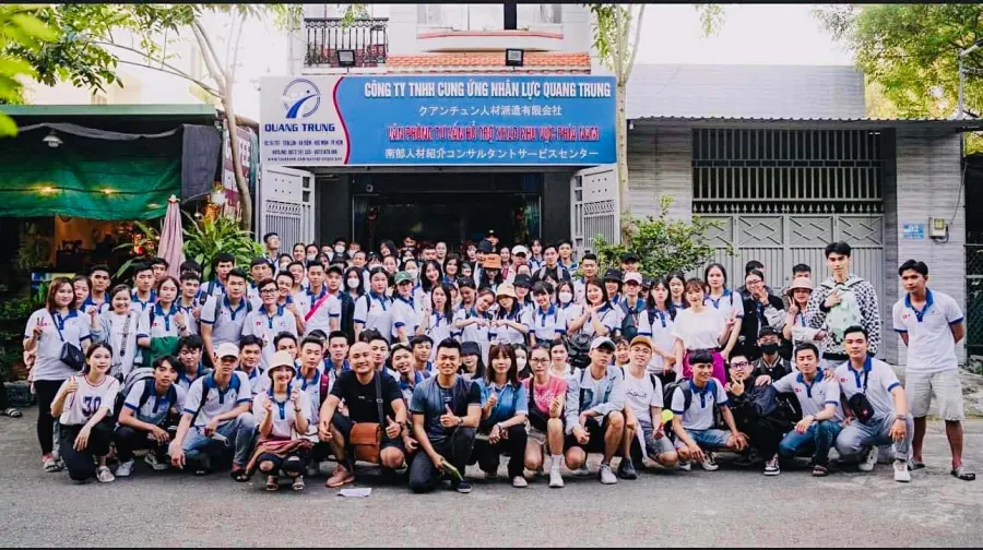 Trung tâm Du học Quang Trung