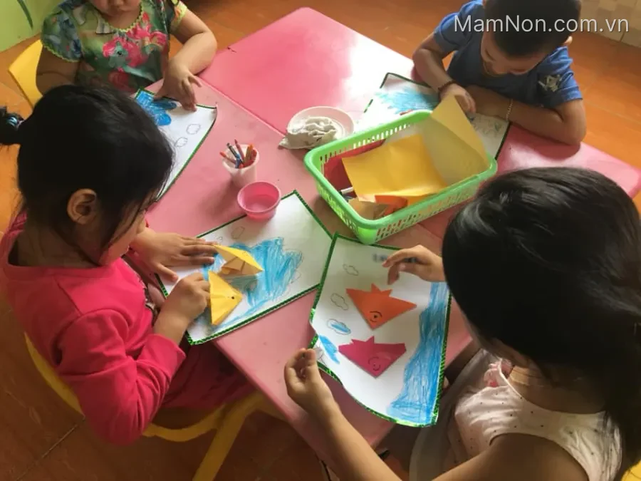 Trường mầm non Ánh Hồng