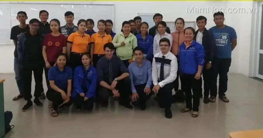 Lớp MR. Long IELTS - TOEIC - GIAO TIẾP