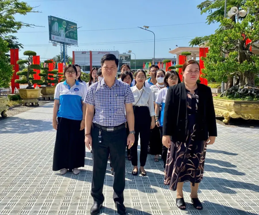 Trường Cao Đẳng Công Nghệ Và Du Lịch