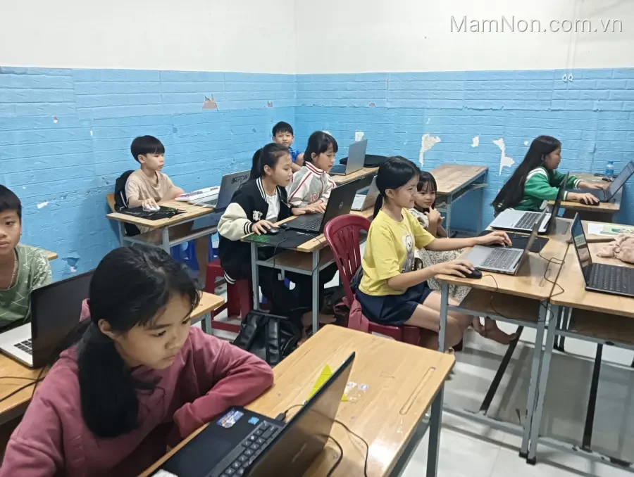 Trung tâm Tiếng Anh Việt Tiến