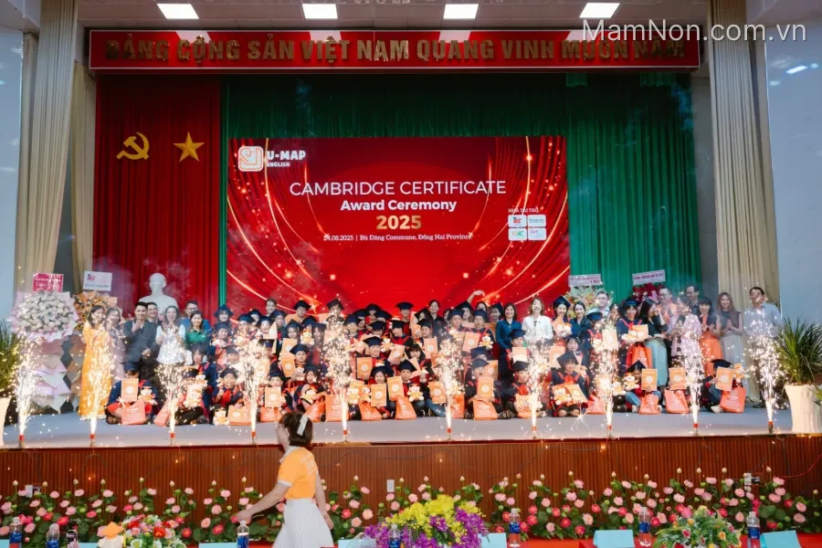 Trung tâm Umap English
