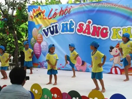 Trường mầm non Mặt Trời Bé Con