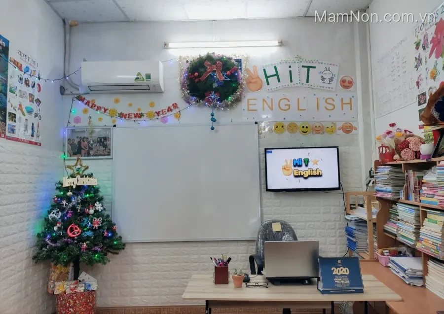 Trung tâm Hi-T English