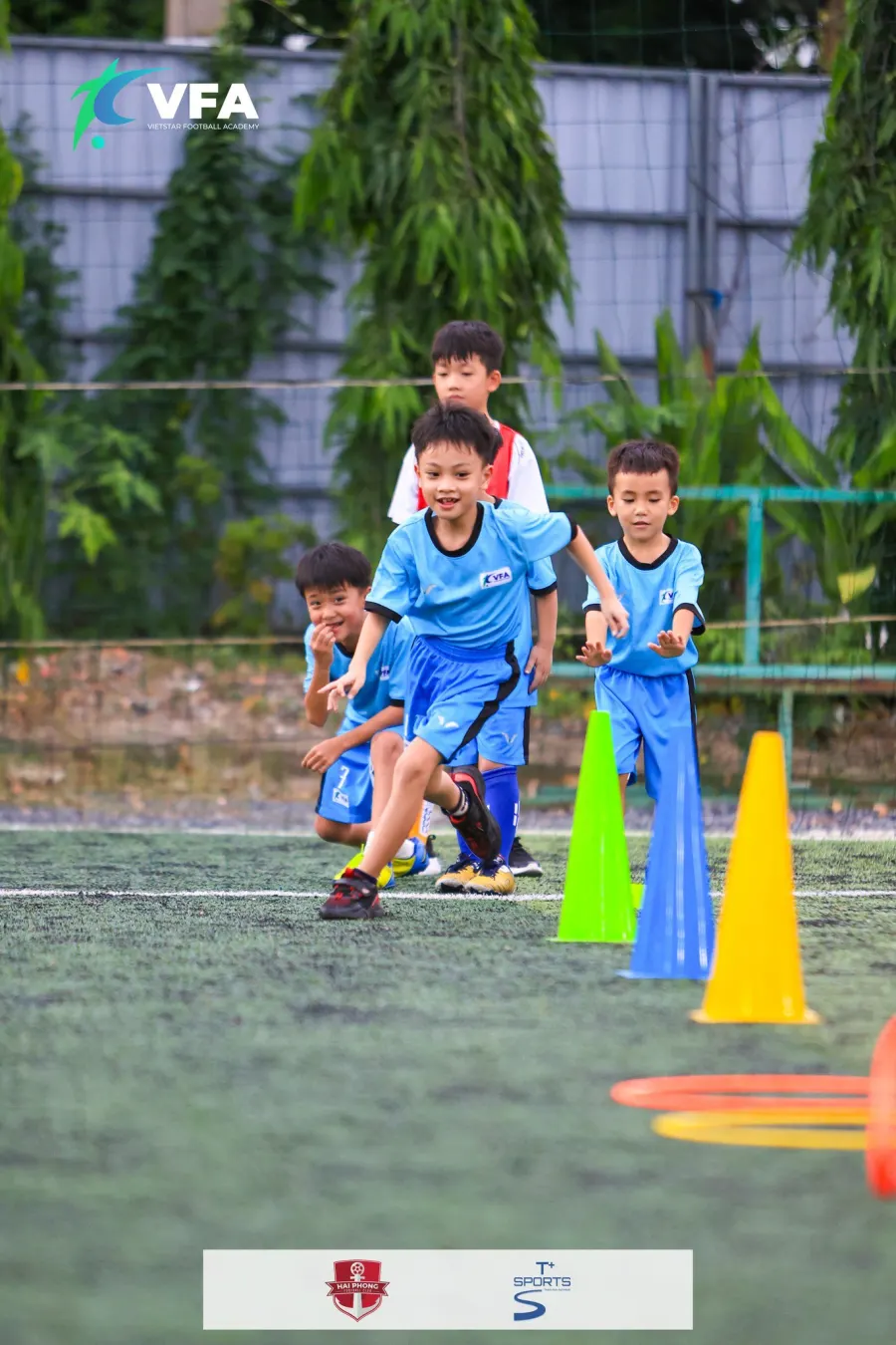 Trung tâm đào tạo bóng đá trẻ em Vietstar Hồ Chí Minh