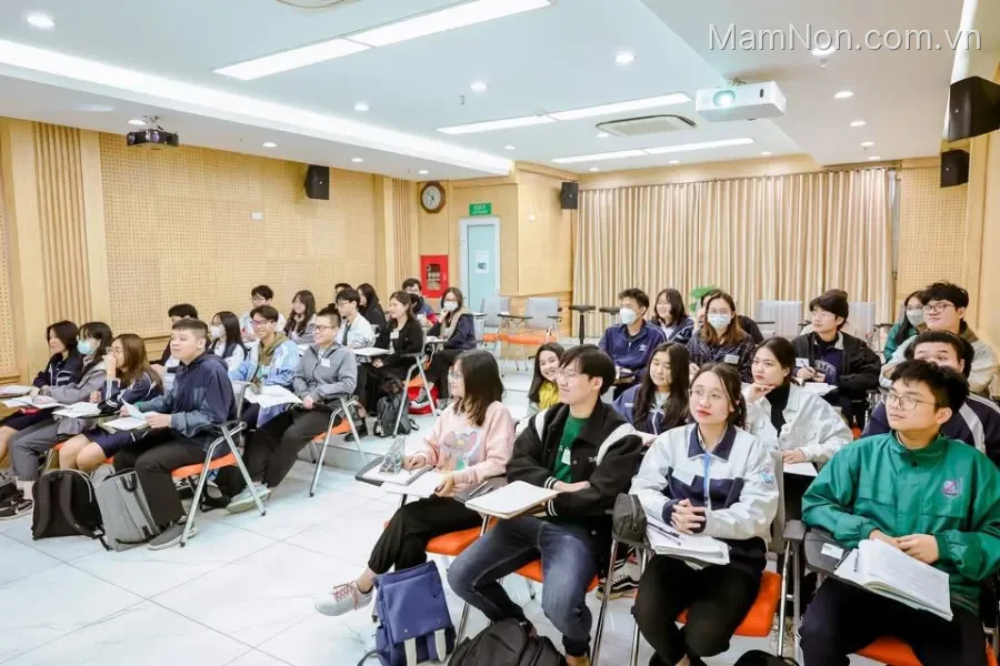 Lớp Ielts Cô Nhã