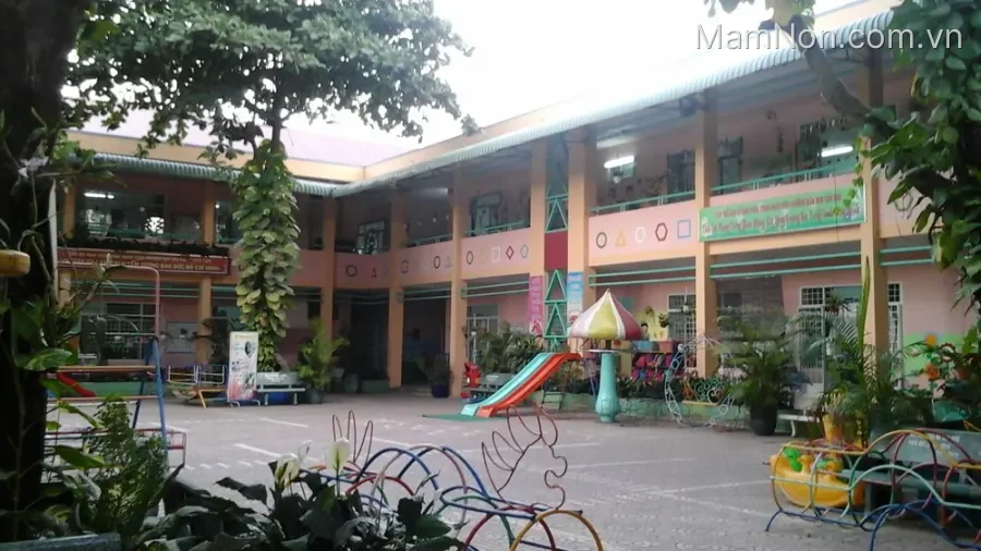 Trường mầm non Tân Phú