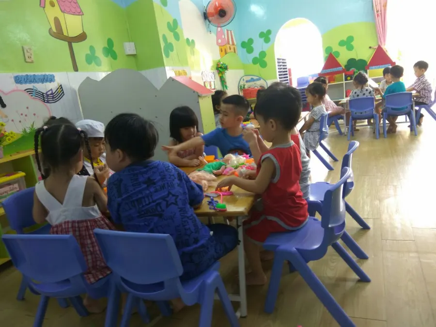 Trường mầm non Hoa Sứ