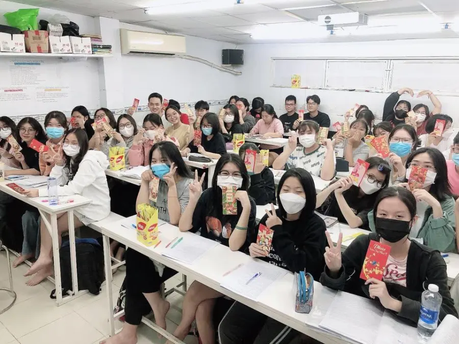 Lớp dạy kèm Tiếng Anh thầy Dương