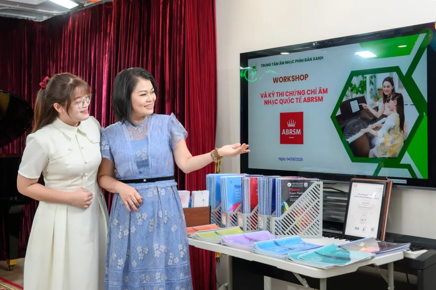 Trung tâm Âm Nhạc Phím Đàn Xanh