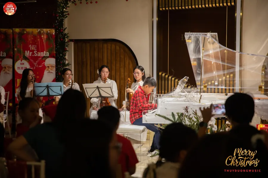 Trường Nhạc Thùy Dương