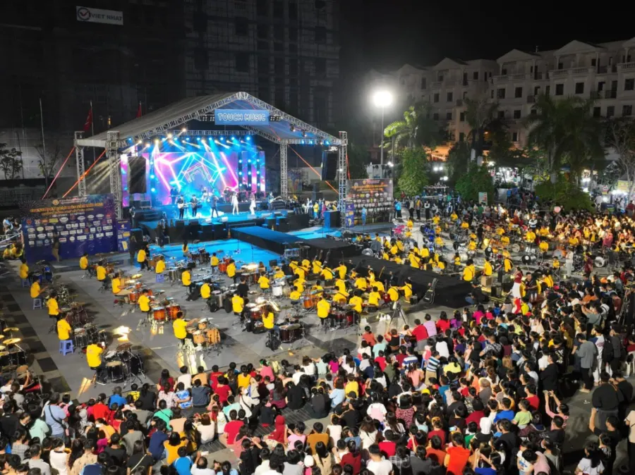 Trung tâm Âm nhạc Touch Music Center