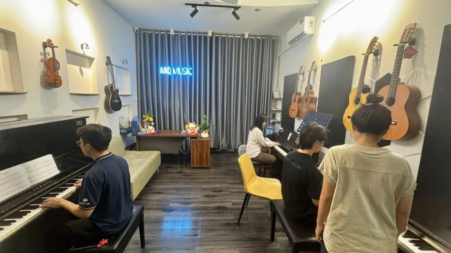 Trung tâm Âm nhạc MQ Music