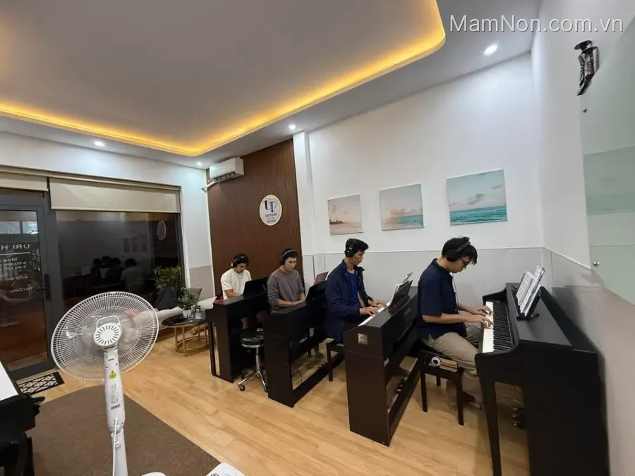 Lớp nhạc Uripiano