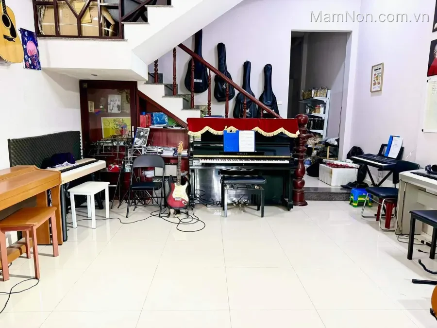 Lớp Nhạc SWING